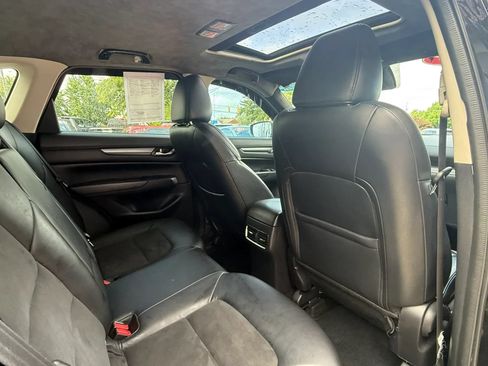 Used 2018 MAZDA CX-5 Touring w/ Preferred Equipment Package AWD/4WD image 12
