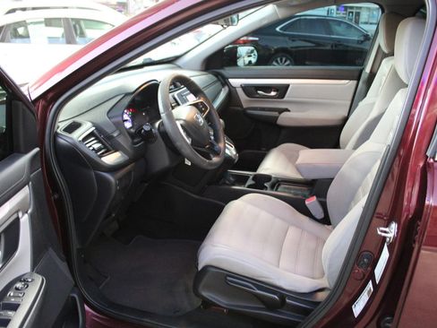 Used 2019 Honda CR-V LX image 9