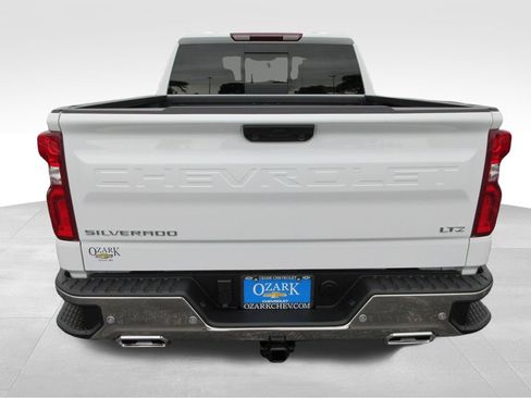 New 2026 Chevrolet Silverado 1500 LTZ w/ LTZ Premium Package AWD/4WD image 5