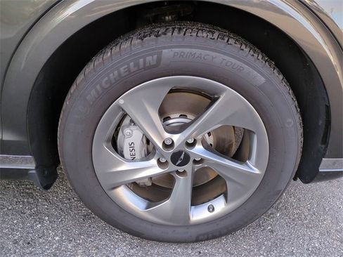 Certified 2026 Genesis GV70 2.5T Select image 10