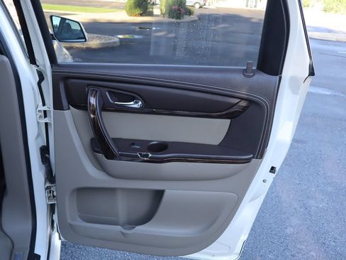 Used 2013 GMC Acadia Denali AWD/4WD image 25