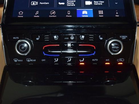 Used 2025 Jeep Grand Cherokee L Summit image 34