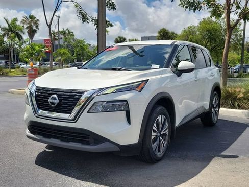 Used 2022 Nissan Rogue SV FWD image 30