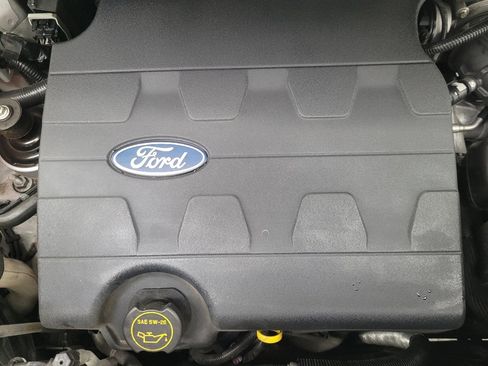 Used 2017 Ford Edge Titanium w/ Equipment Group 301A FWD image 30