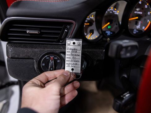 Used 2018 Porsche 911 GT2 RS image 55