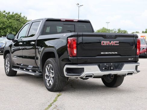Used 2025 GMC Sierra 1500 SLT AWD/4WD image 11