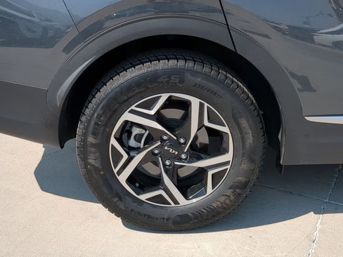 Certified 2023 Kia Sportage LX AWD/4WD image 12