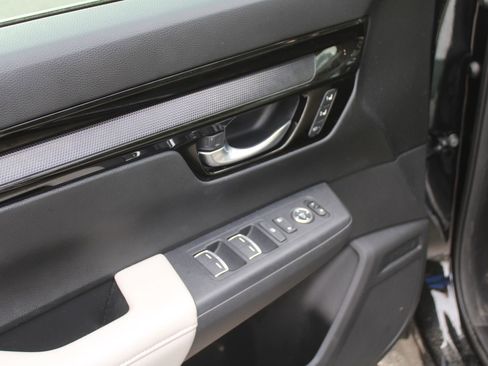 Used 2025 Honda CR-V EX-L image 19