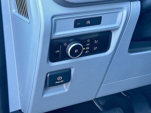 Used 2025 Ford F150 XLT w/ Equipment Group 301A Standard image 11