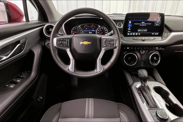 Certified 2024 Chevrolet Blazer LT w/ Convenience Package AWD/4WD image 5