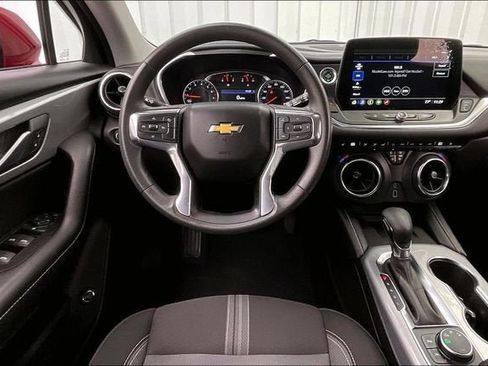 Certified 2024 Chevrolet Blazer LT w/ Convenience Package AWD/4WD image 5