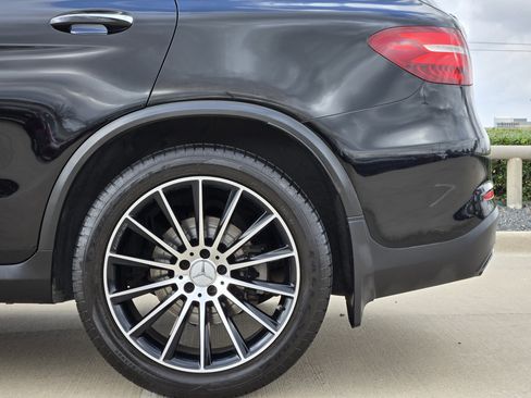 Used 2019 Mercedes-Benz GLC 43 AMG 4MATIC image 13