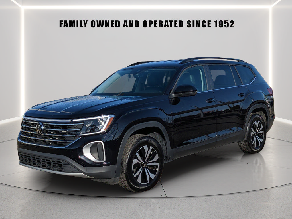 Certified 2024 Volkswagen Atlas SE FWD image 2