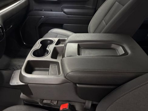 Used 2023 Chevrolet Silverado 1500 LT AWD/4WD image 18