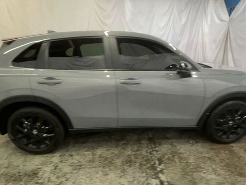 Certified 2024 Honda HR-V Sport image 9