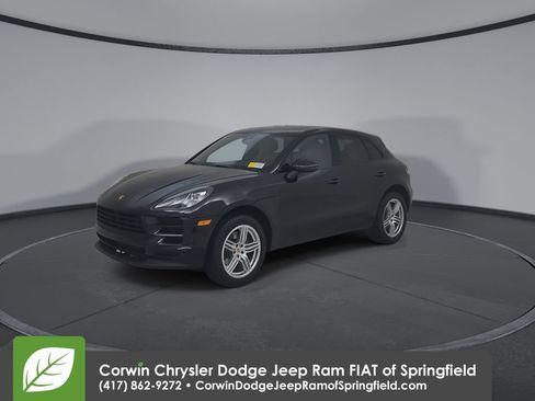 Used 2020 Porsche Macan AWD/4WD image 7