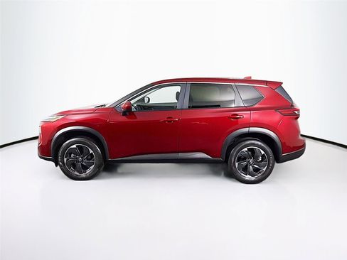 Used 2025 Nissan Rogue SV AWD/4WD image 4