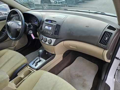 Used 2010 Hyundai Elantra GLS w/ Sunroof Pkg 3 FWD image 33