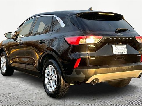 Used 2021 Ford Escape SE w/ Convenience Package image 13