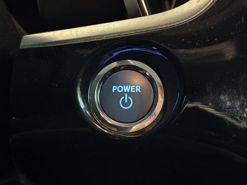 Used 2022 Toyota Prius Limited image 22