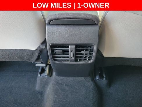 Used 2026 Toyota Corolla Cross L FWD image 13