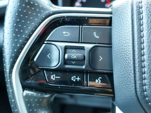 Used 2022 Toyota Tundra SR5 image 12