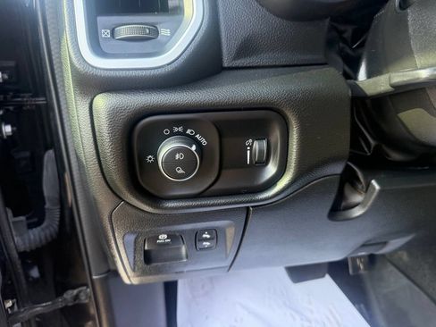 Used 2023 RAM 1500 Big Horn AWD/4WD image 17