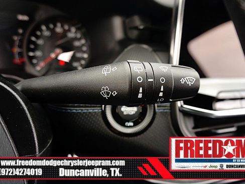 New 2026 Jeep Compass Latitude AWD/4WD image 32