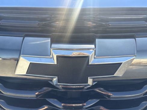 Used 2024 Chevrolet TrailBlazer RS w/ Driver Confidence Package image 32