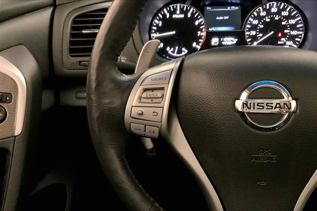 Used 2015 Nissan Altima 3.5 SL FWD image 18