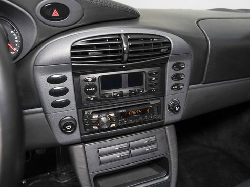 Used 1999 Porsche 911 Carrera image 42