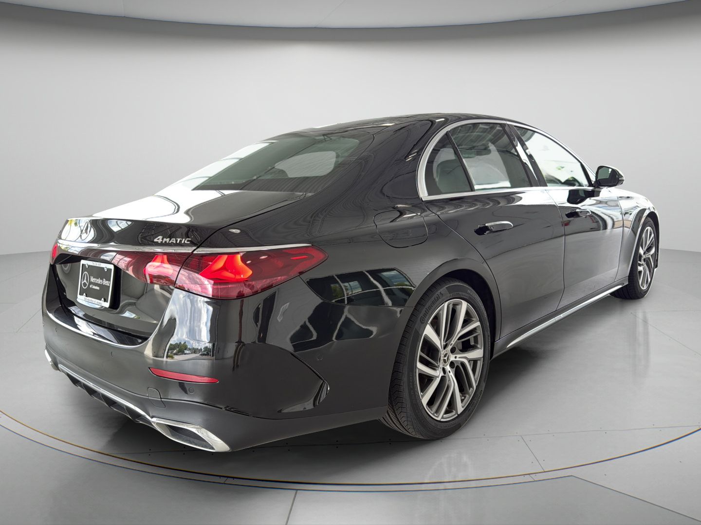 Certified 2025 Mercedes-Benz E 350 4MATIC Sedan w/ Winter Package image 5