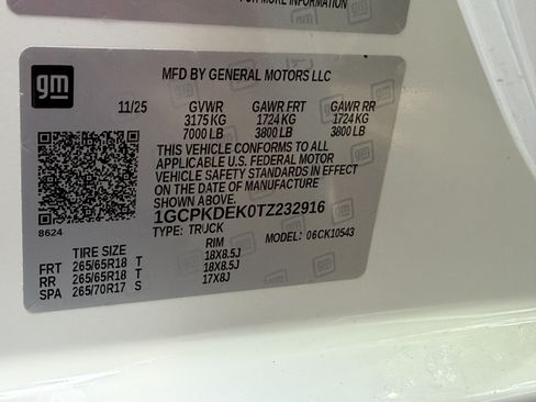 Used 2026 Chevrolet Silverado 1500 LT w/ Protection Package AWD/4WD image 36