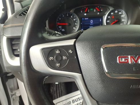 Used 2020 GMC Terrain SLE w/ Driver Convenience Package image 16