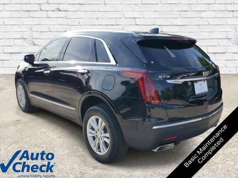 Certified 2023 Cadillac XT5 Luxury FWD image 2