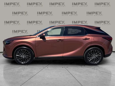 Used 2023 Lexus RX 350 FWD image 2