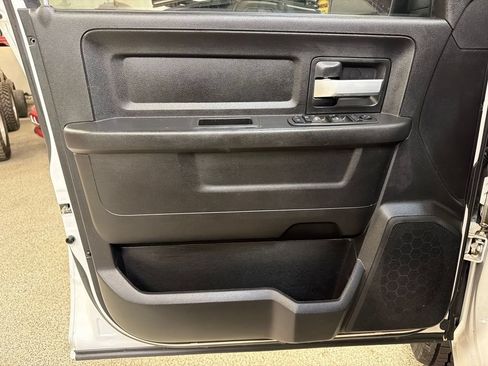 Used 2019 RAM 2500 Tradesman AWD/4WD image 28