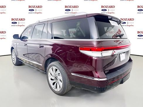 New 2024 Lincoln Navigator L Reserve image 5