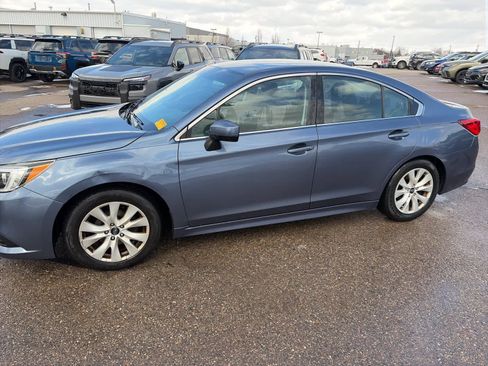 Used 2016 Subaru Legacy 2.5i Premium image 2