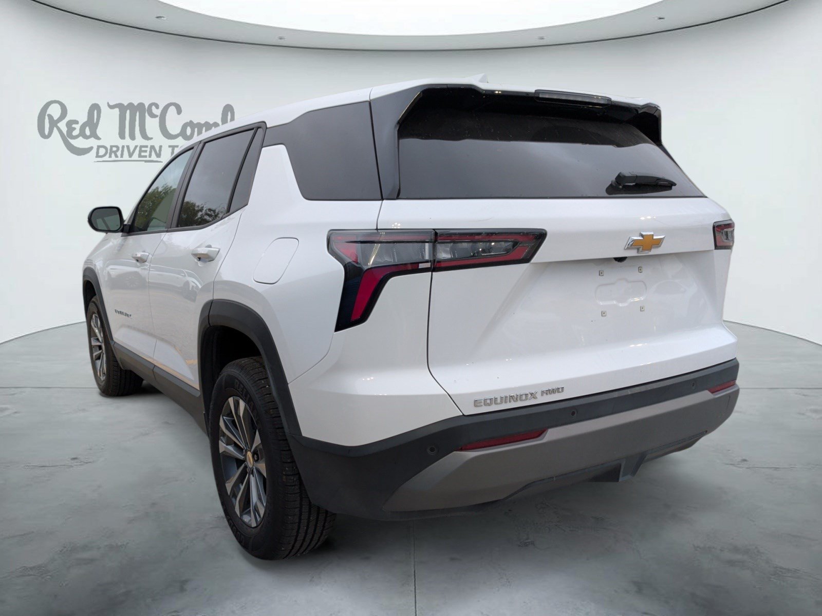 Used 2026 Chevrolet Equinox LT AWD/4WD image 7
