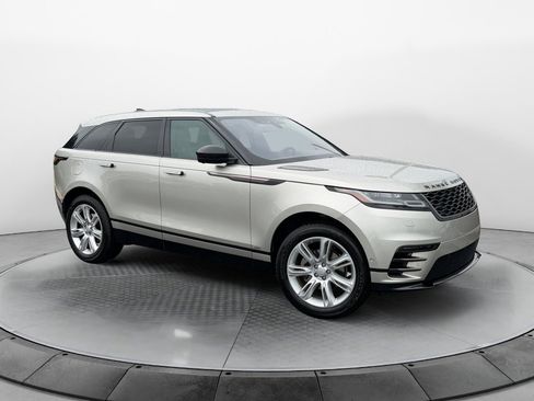 Used 2019 Land Rover Range Rover Velar R-Dynamic SE AWD/4WD image 3