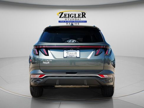 Certified 2022 Hyundai Tucson SEL FWD image 6