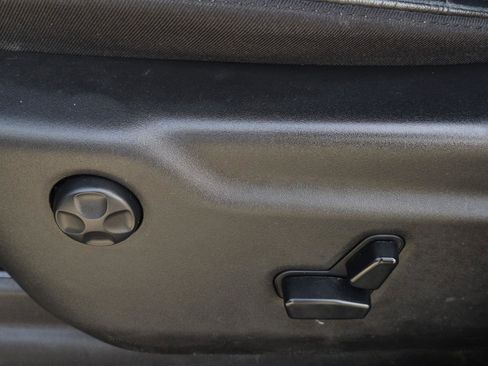 Used 2020 Jeep Grand Cherokee Altitude image 25