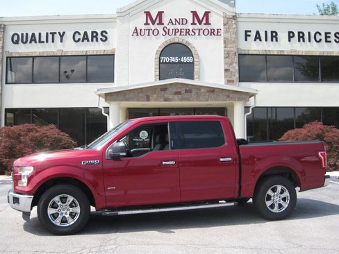 Used 2017 Ford F150 XLT w/ Equipment Group 302A Luxury RWD image 1