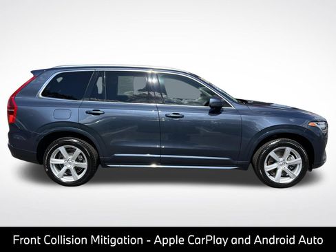 Used 2023 Volvo XC90 B5 Core AWD/4WD image 8