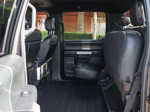 Used 2020 Ford F150 Lariat image 30