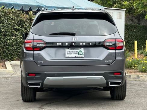New 2026 Honda Pilot Elite image 5