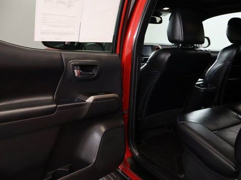 Used 2023 Toyota Tacoma Limited image 28