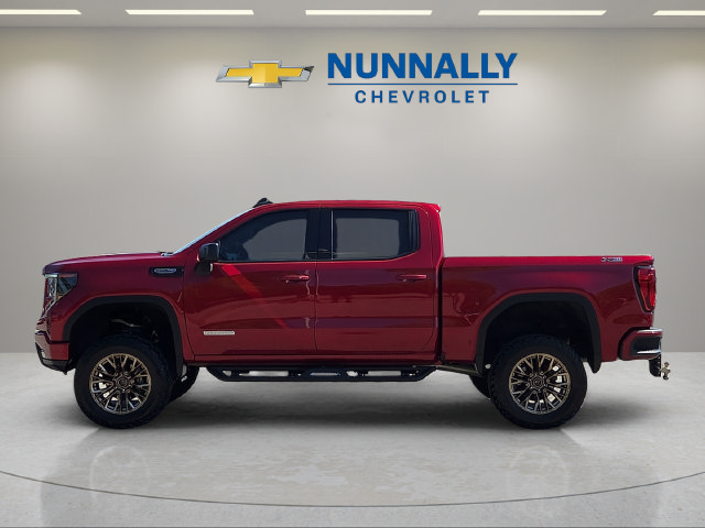 Used 2024 GMC Sierra 1500 Elevation w/ X31 Off-Road Package AWD/4WD image 2