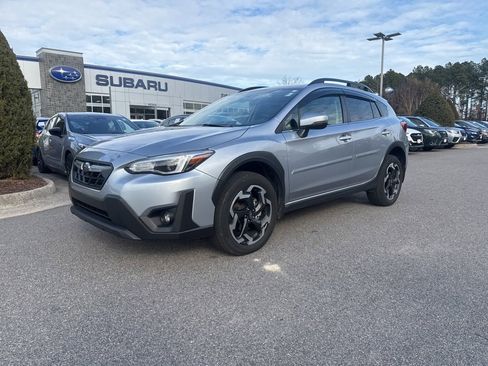 Used 2023 Subaru Crosstrek 2.5i Limited w/ Popular Package #3 image 2